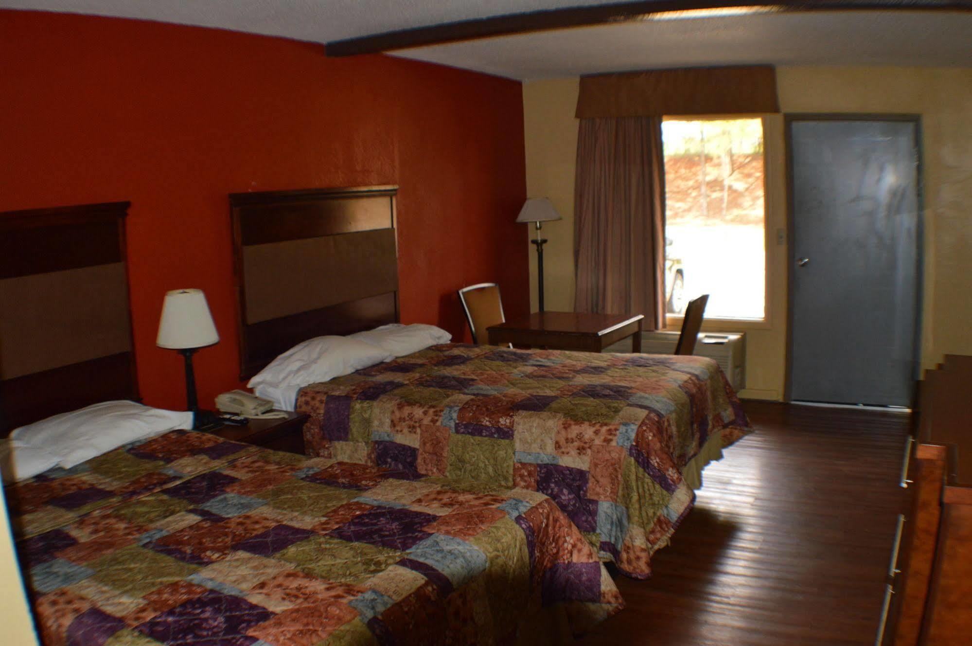 Sun Down Lodge Локъст Гроув Екстериор снимка
